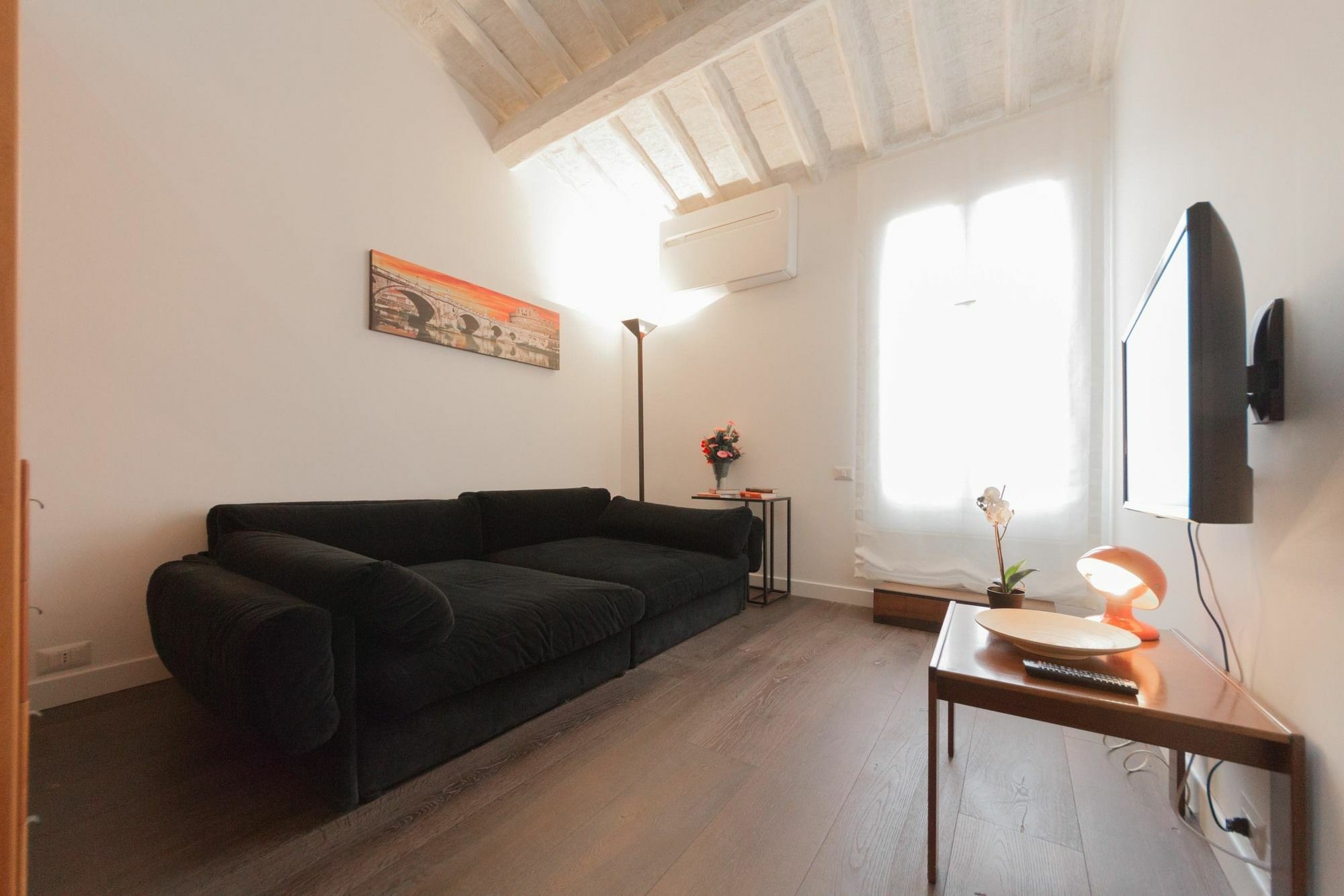 Apartment Borgo Pio Vatican Rom